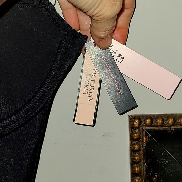 Victoria's Secrets Black One Pc. Bathing Suit womens sz Medium NWT!! - Picture 8 of 15